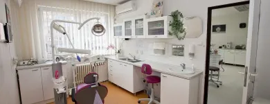 4 obrázok firmy STONEK S.R.O. - MUDR. KUČERA JÁN, MDDR. LUČIVIANSKÁ ZDENKA Zubárstvo v Košice KI