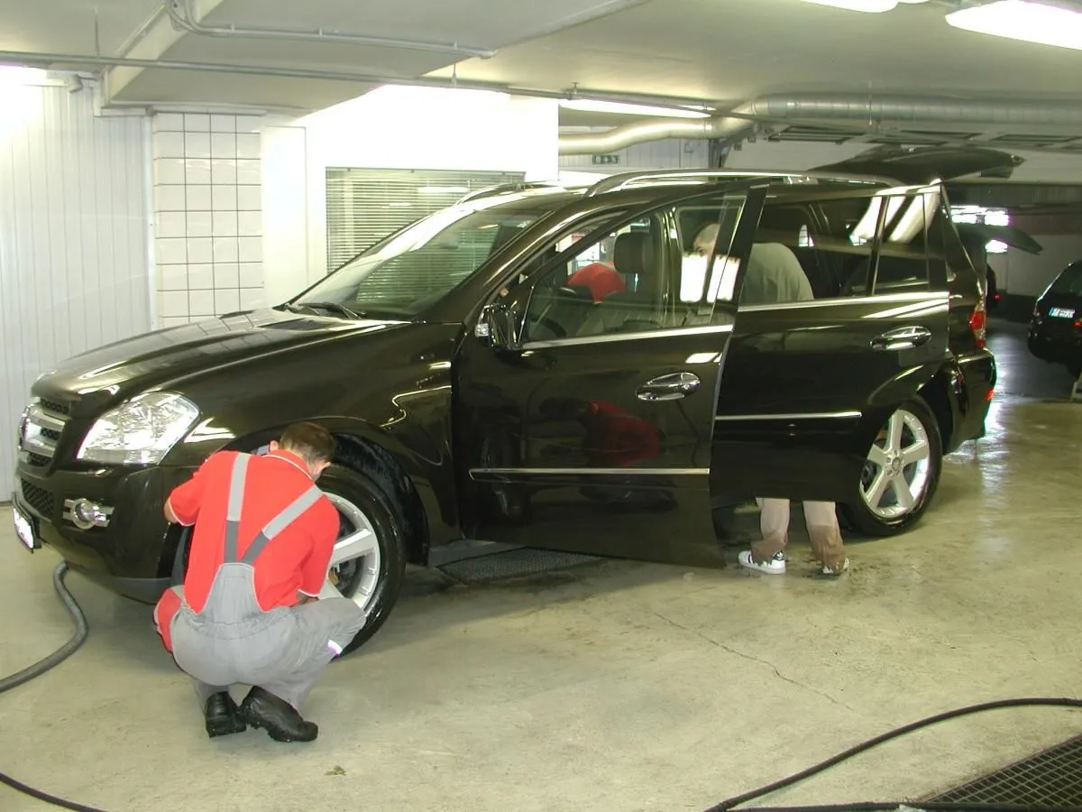 2 obrázok firmy CAR WASH CITY GROUP AUTOUMYVÁREŇ VIVO SHOPPING CENTER BRATISLAVA